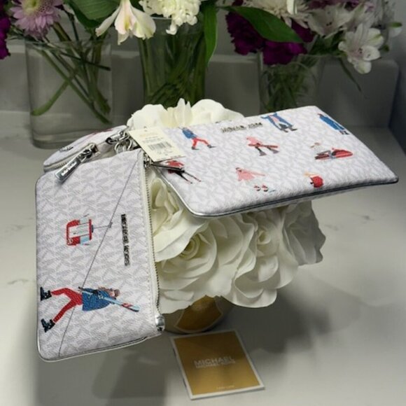 ⛷️🏂🚠 Michael Kors Ski Girls Jet Set Trio Wristlet Set NWT!  3 wristlets! - Picture 2 of 13